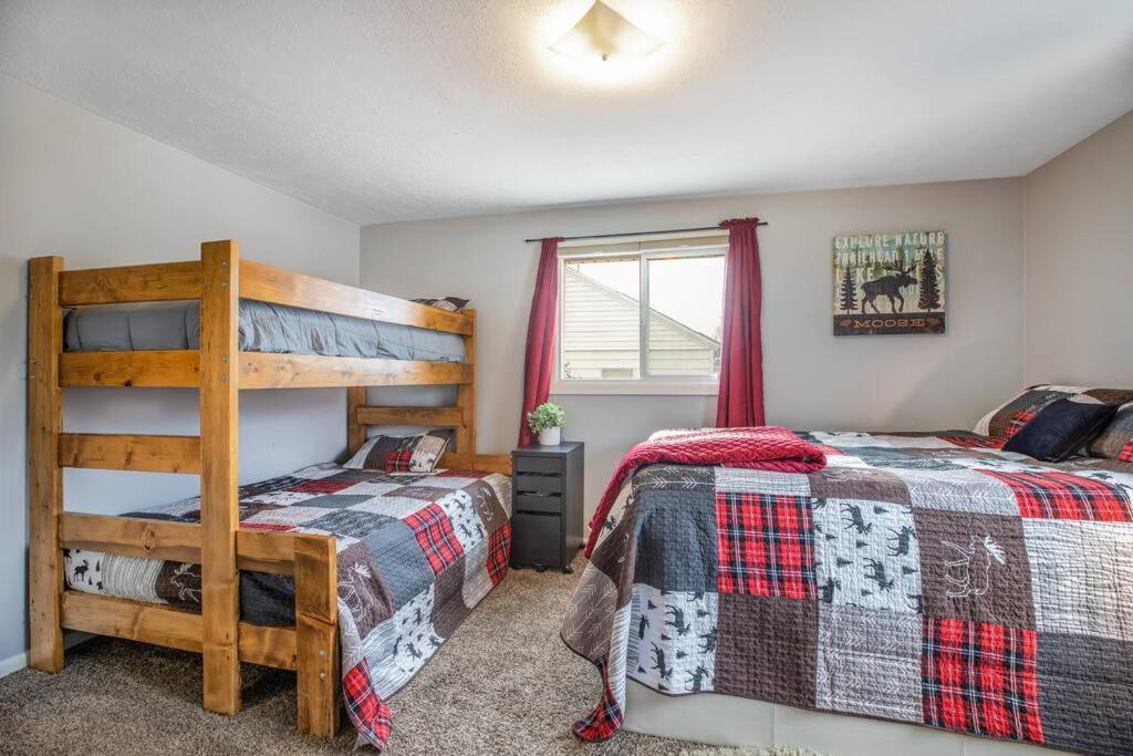 Pet Friendly Millcreek Home Close To Downtown/Mtns Salt Lake City Esterno foto