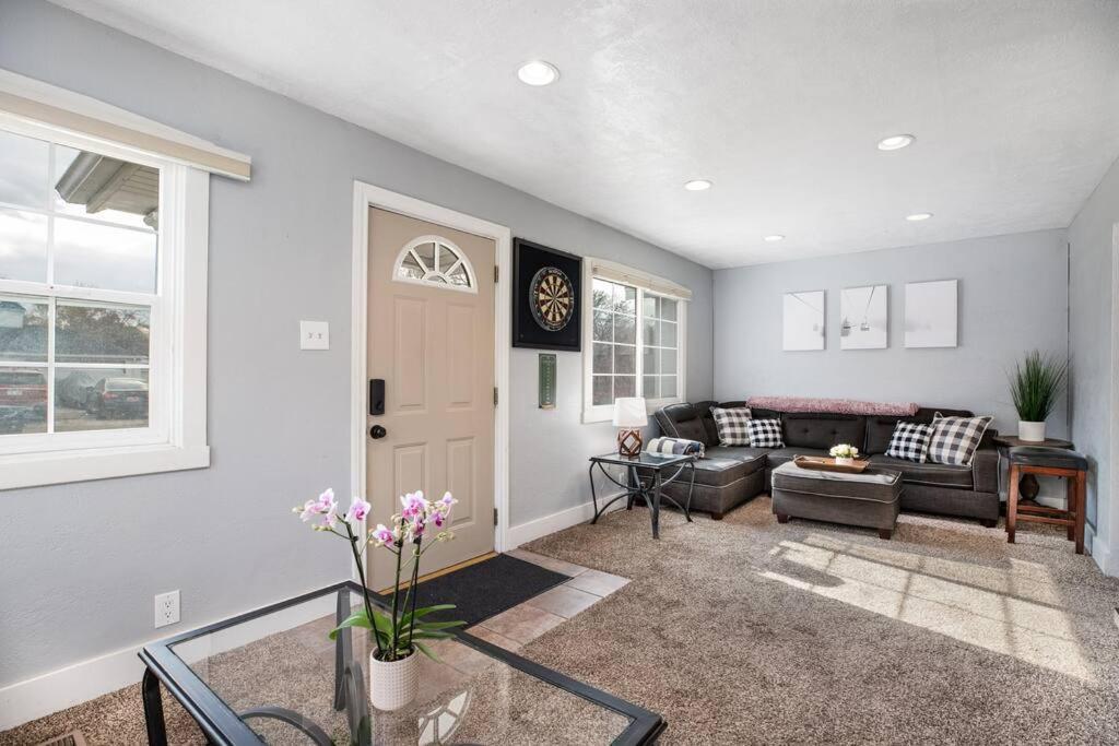 Pet Friendly Millcreek Home Close To Downtown/Mtns Salt Lake City Esterno foto