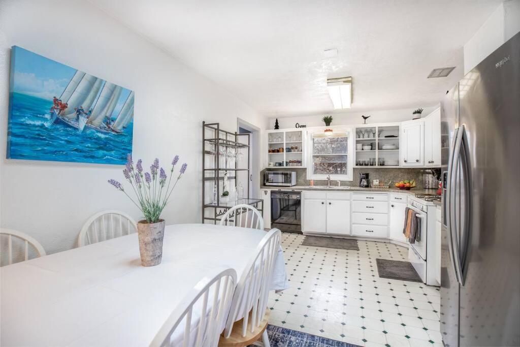Pet Friendly Millcreek Home Close To Downtown/Mtns Salt Lake City Esterno foto