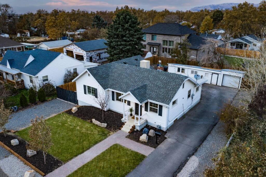 Pet Friendly Millcreek Home Close To Downtown/Mtns Salt Lake City Esterno foto